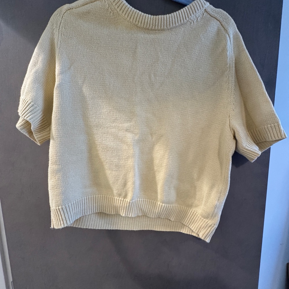 Abercrombie & Fitch Yellow Crew Neck Sweater